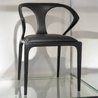 Chaise de salle à manger en bois sculpté