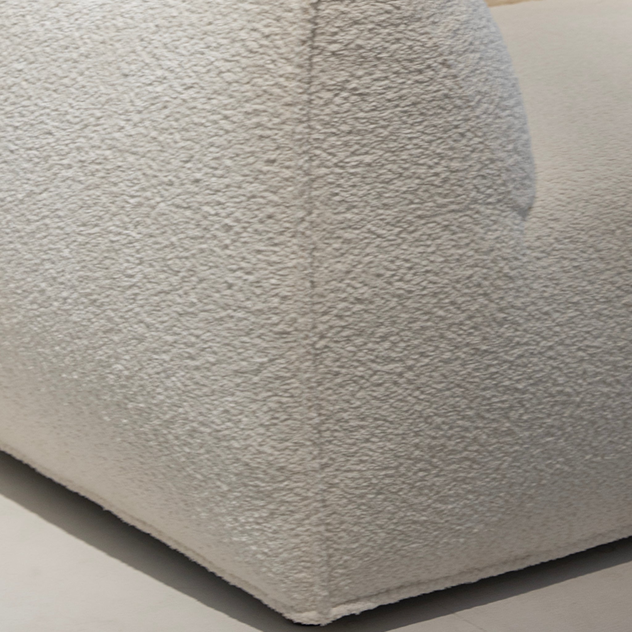 Fauteuil Bouclé Embrace