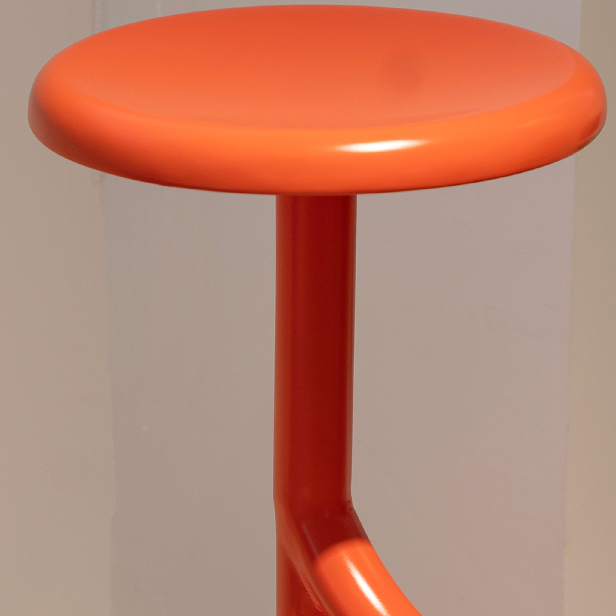 Tabouret à disque vibrant