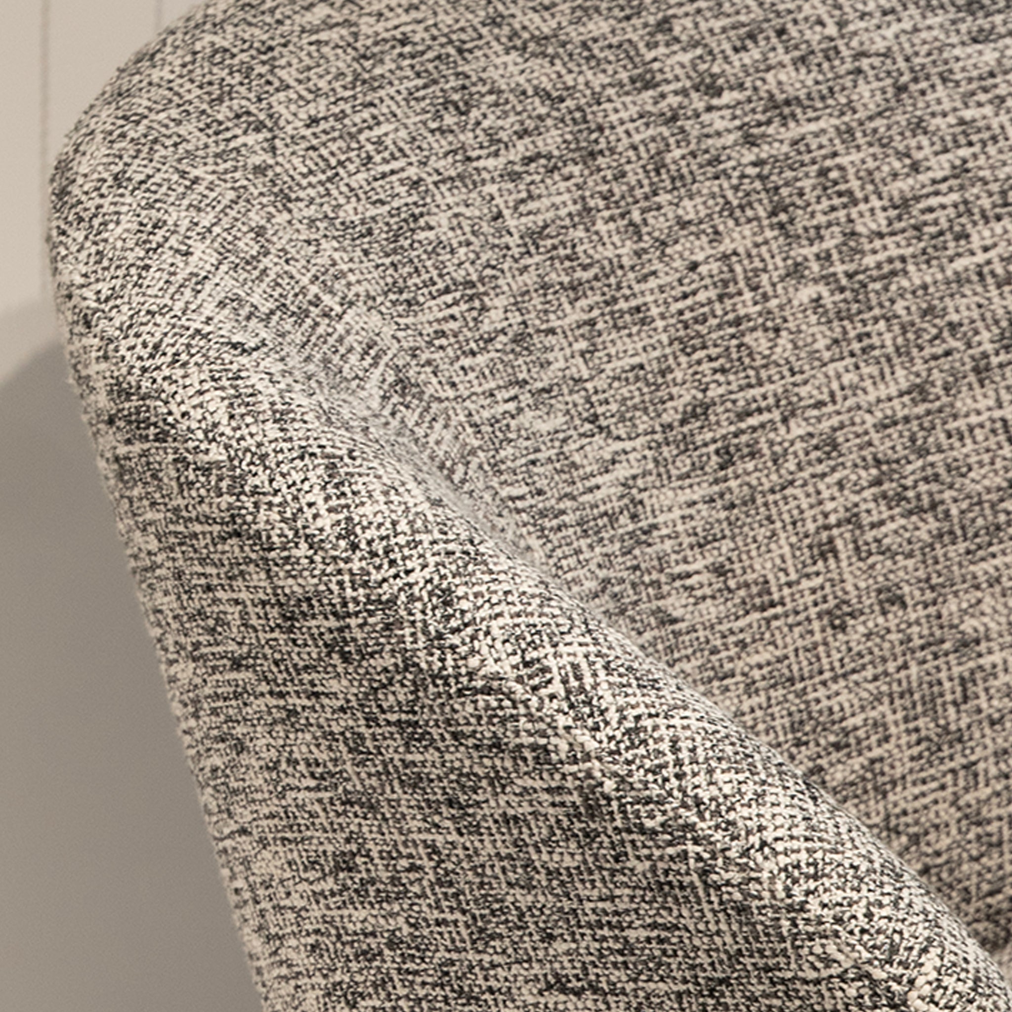 Fauteuil Contour Embrace