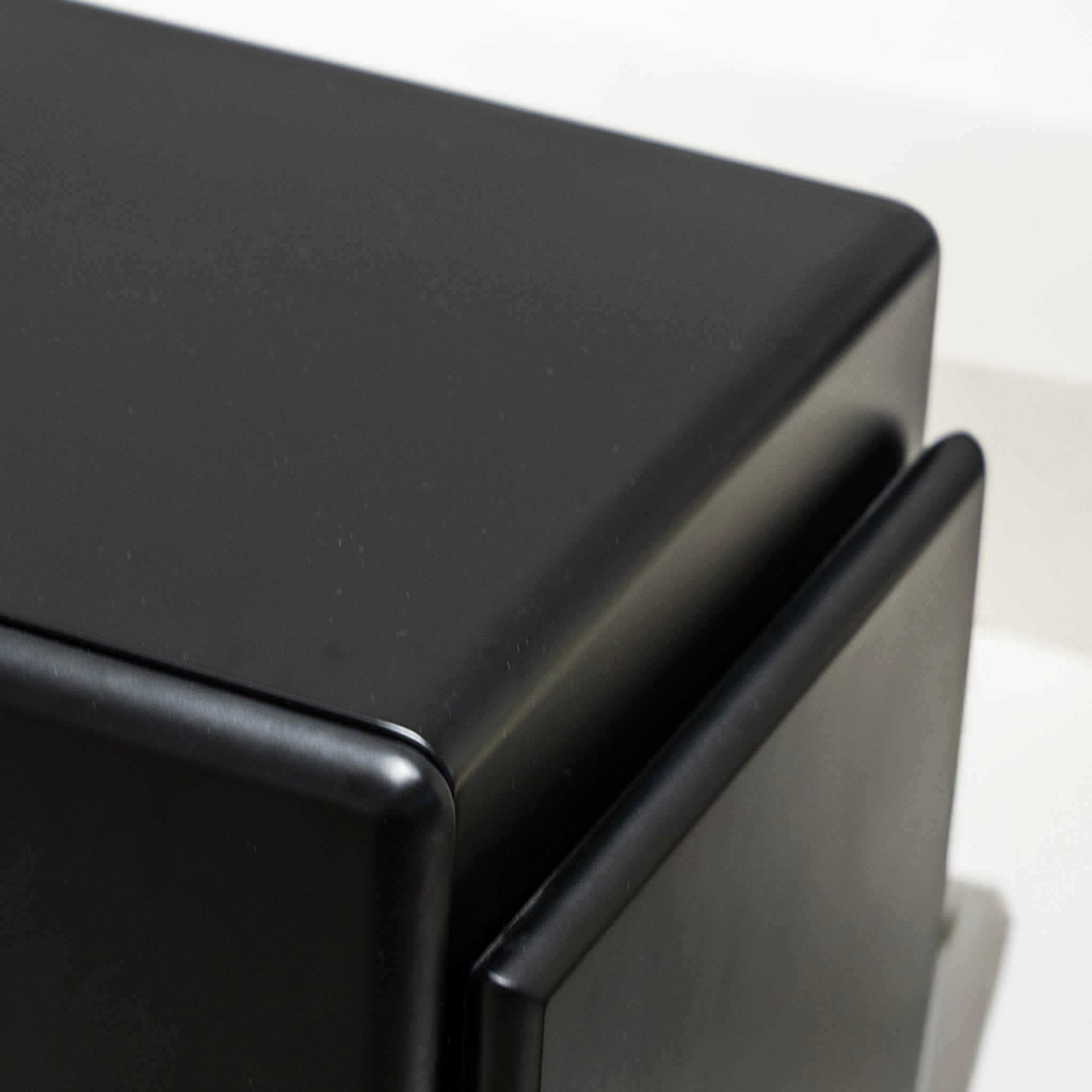 Table d'appoint Dotten