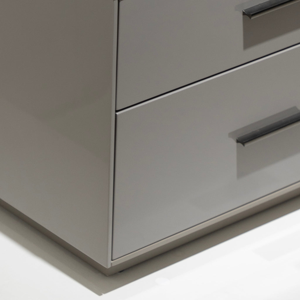 Table de chevet minimaliste à deux tiroirs