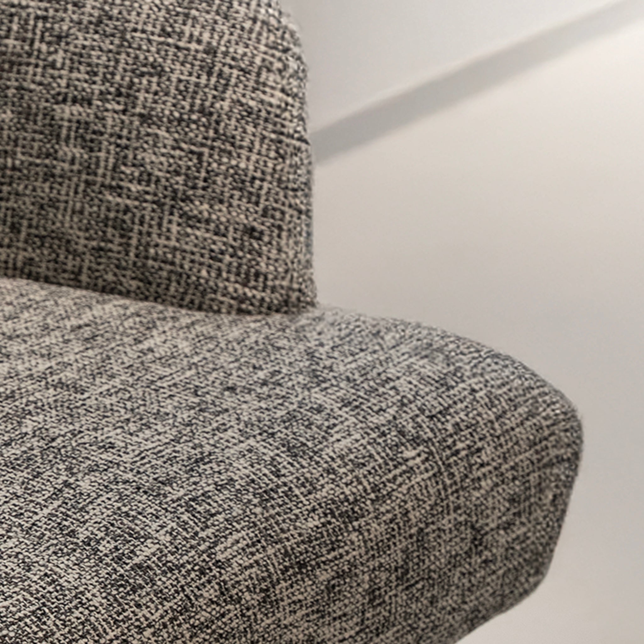 Fauteuil Contour Embrace