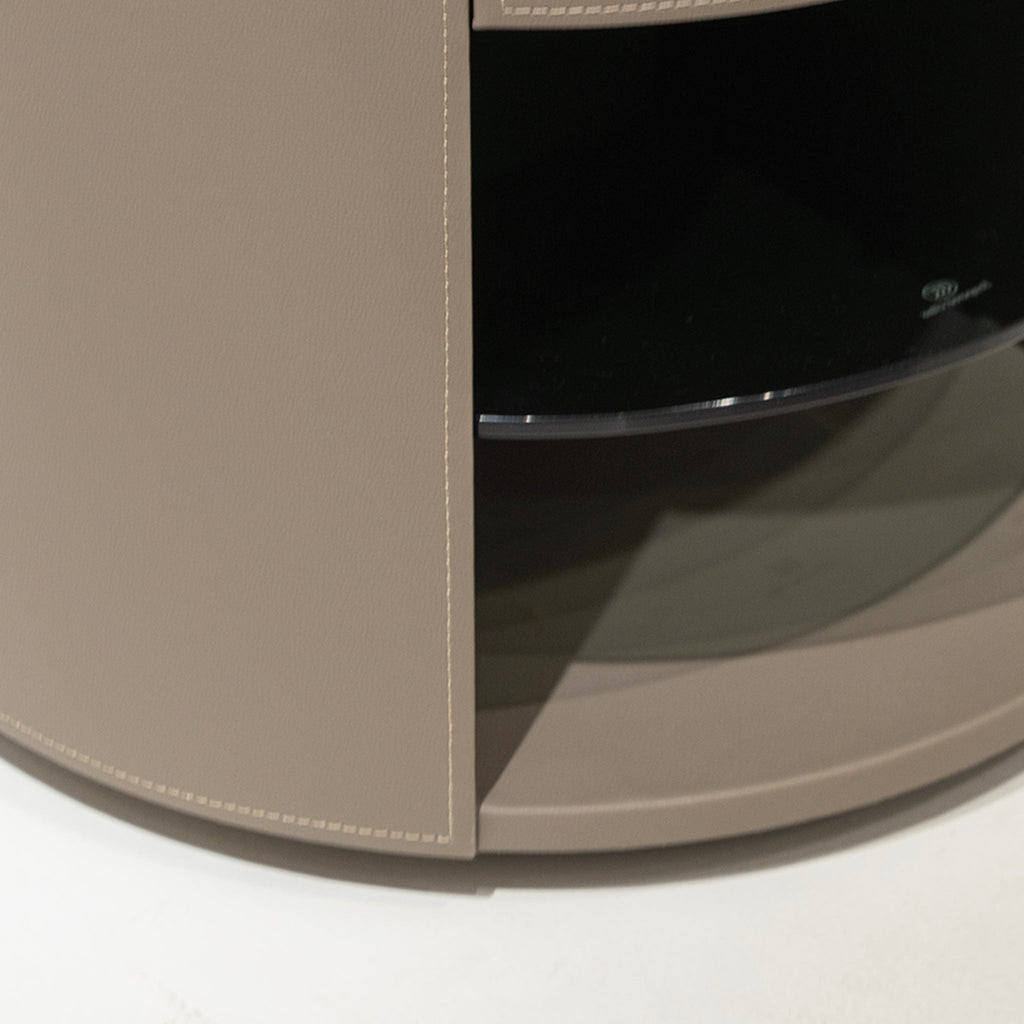 Table de chevet cylindrique enveloppée