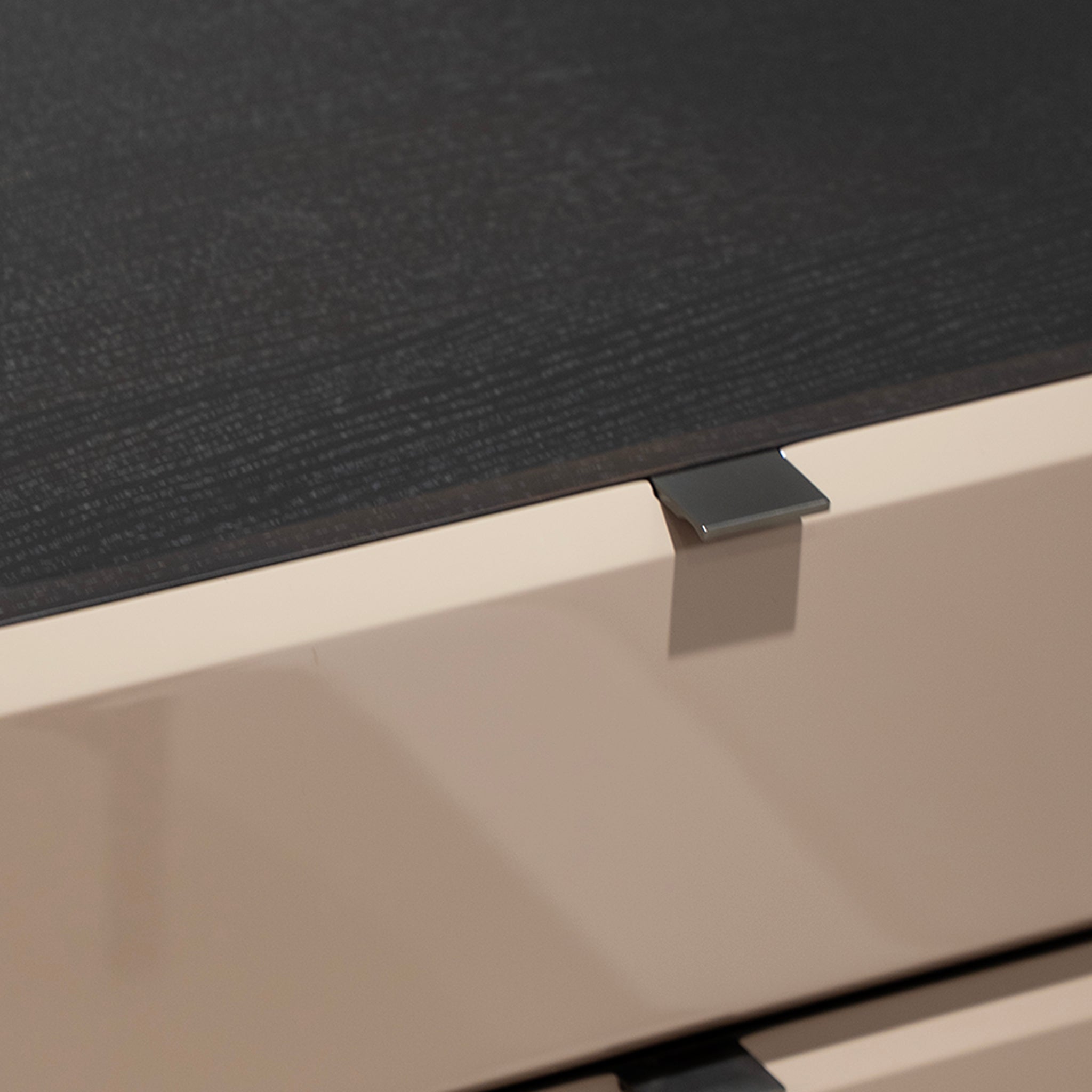 Table de chevet moderne bicolore