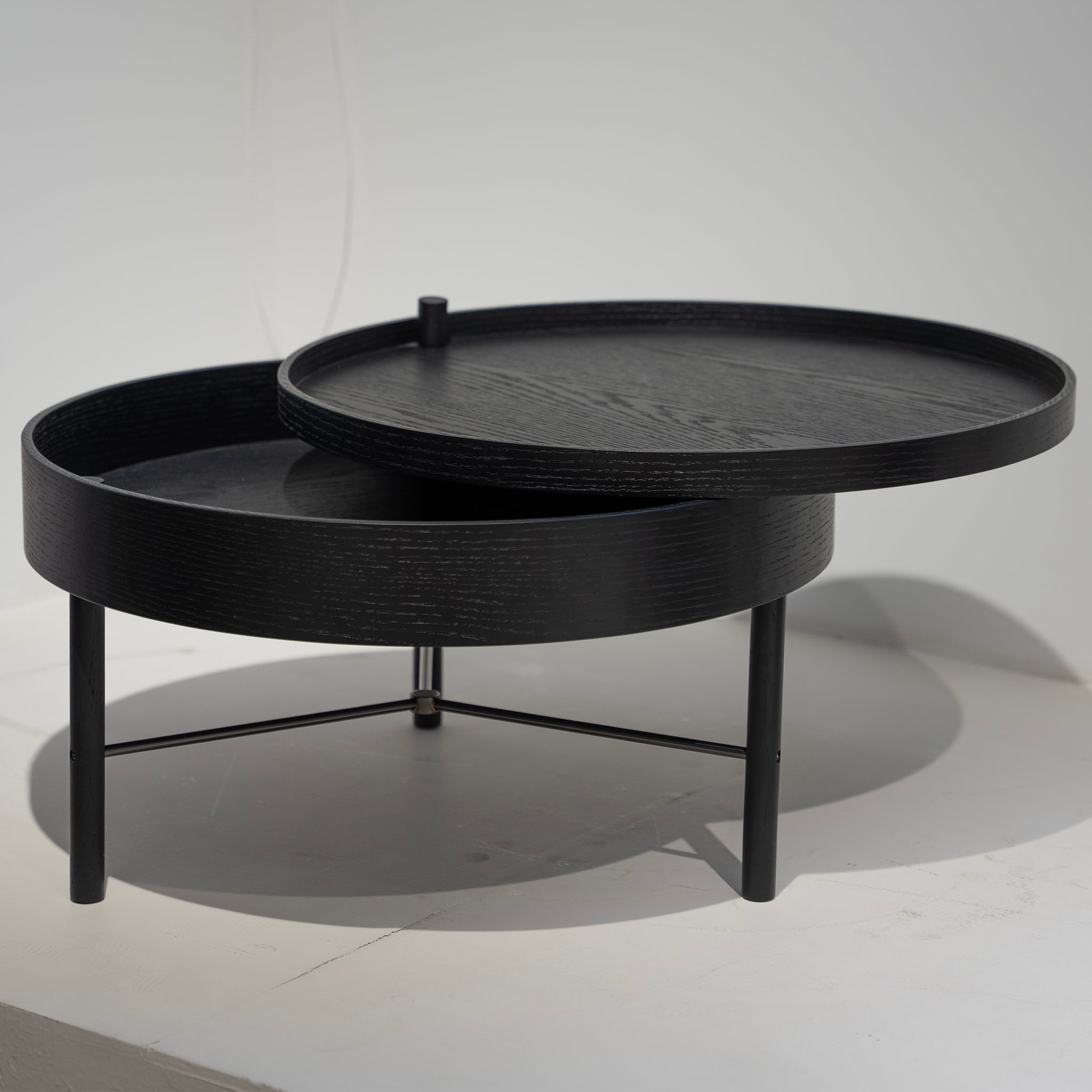 Table d'appoint à plusieurs niveaux