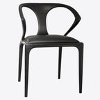 Chaise de salle à manger en bois sculpté