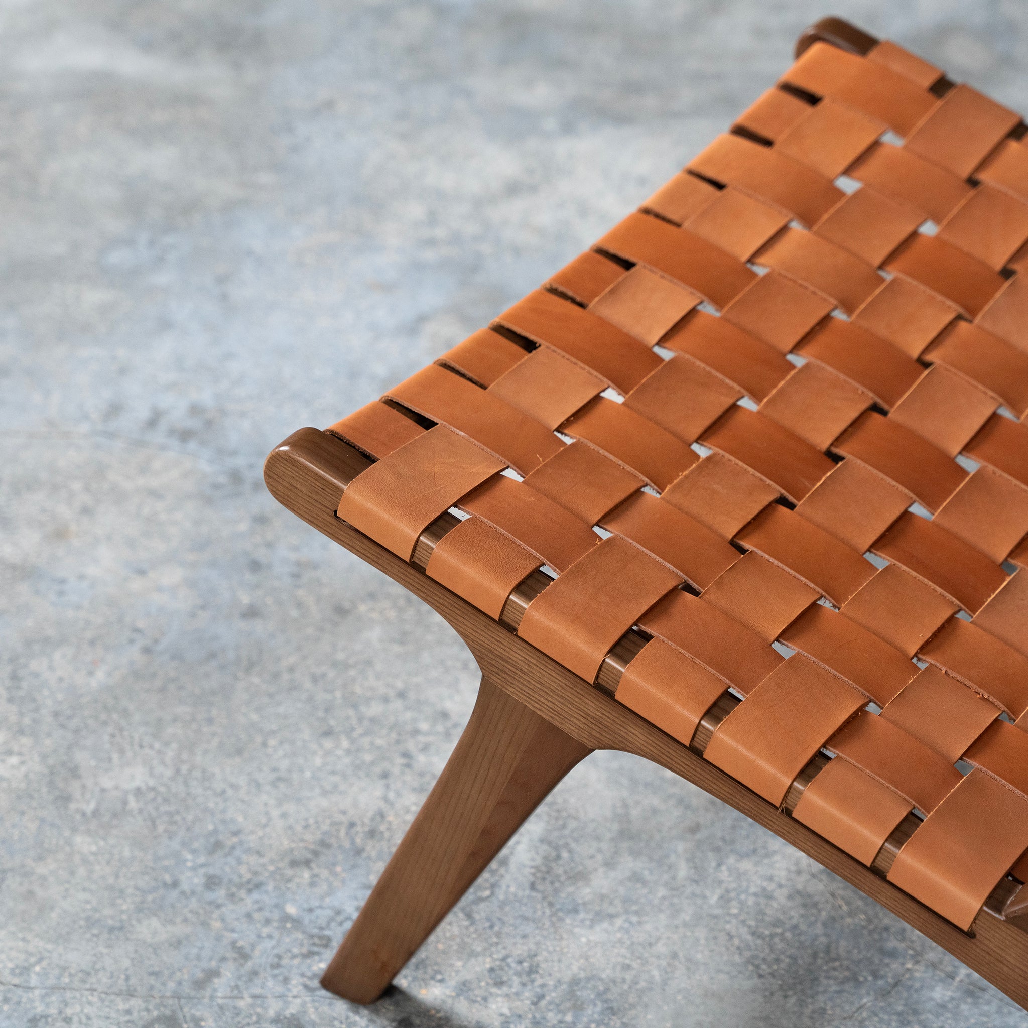 Chaise Woven Horizon
