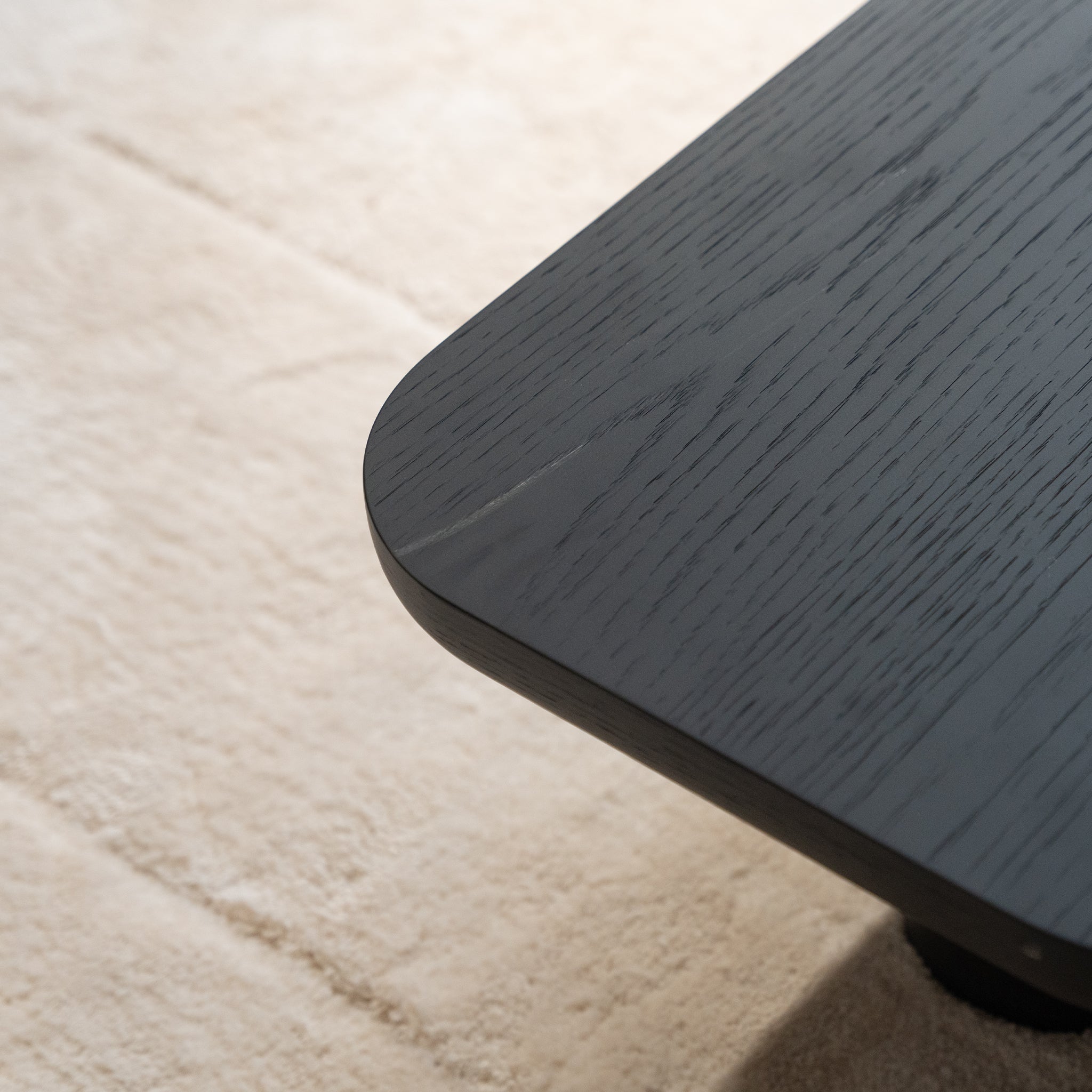 Table basse bicolore