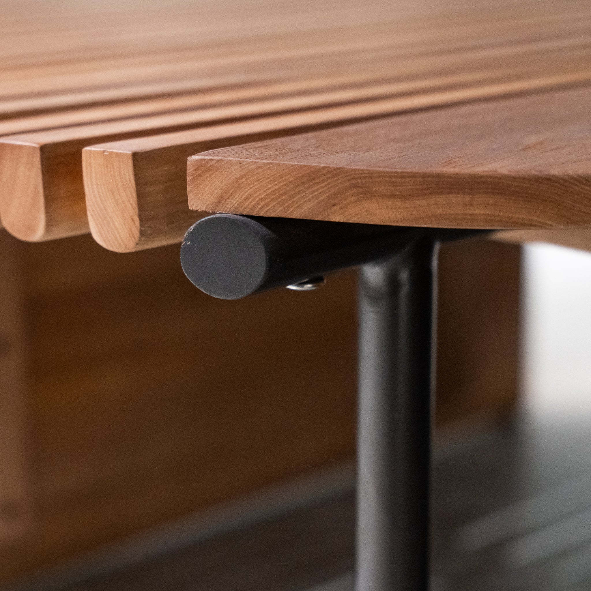 Table basse à lattes Rivulet