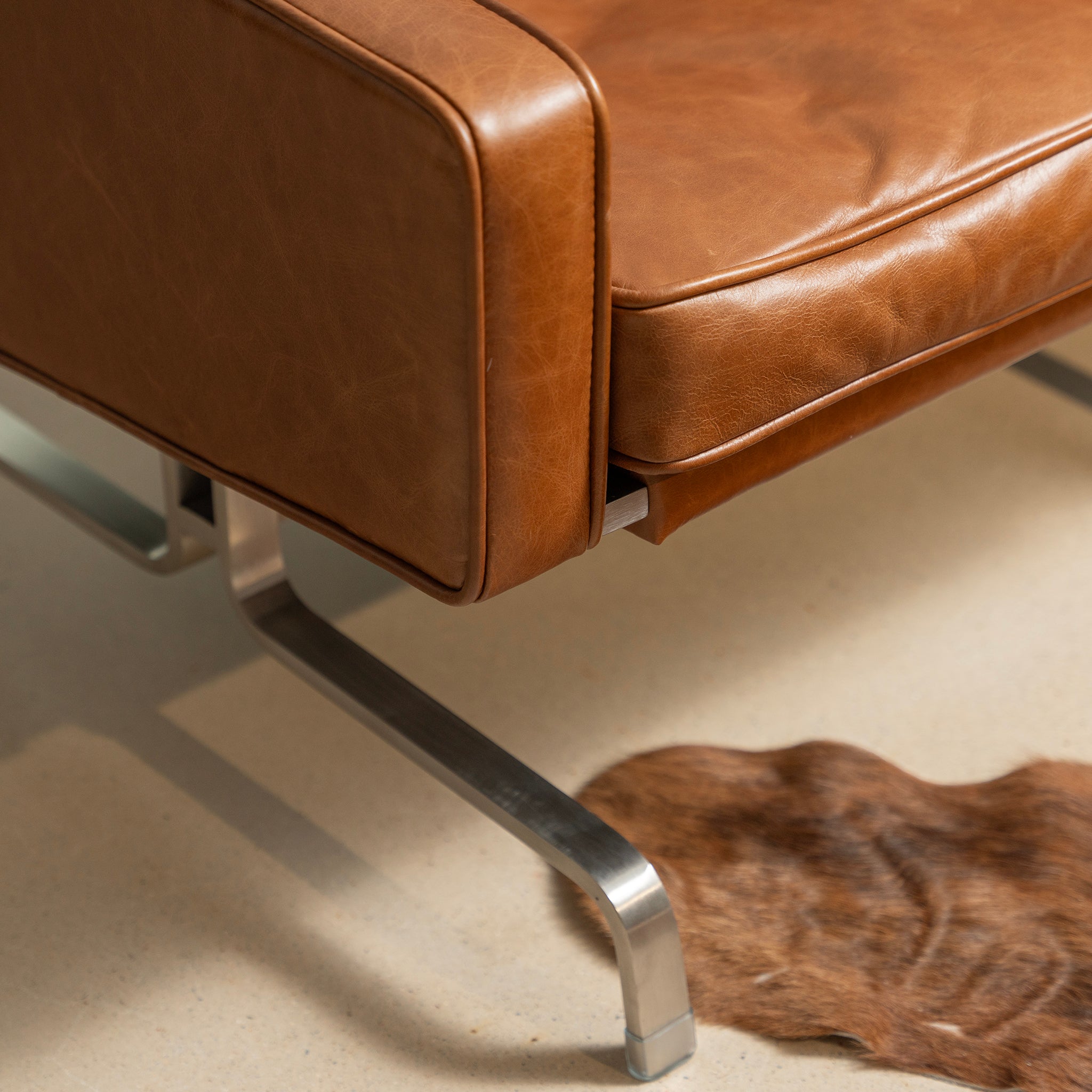 Canapé en cuir Cater